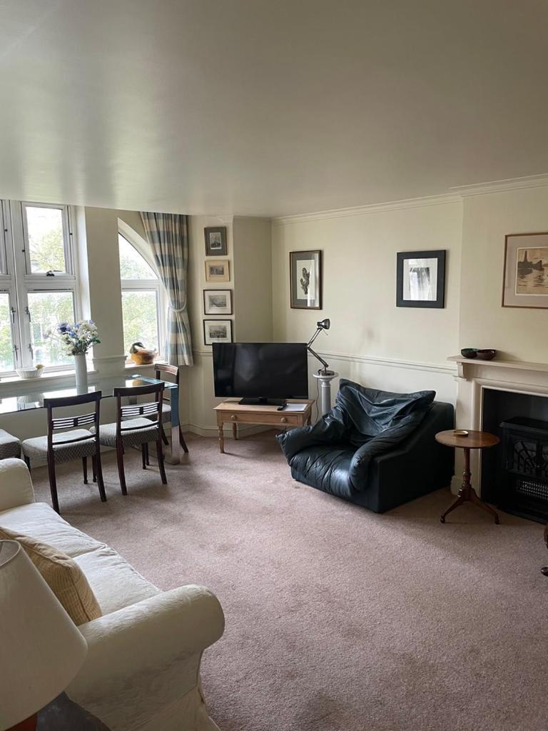 Appartement Flat 4 With Lift Beautiful Garden View Of Historic Georgian Square *